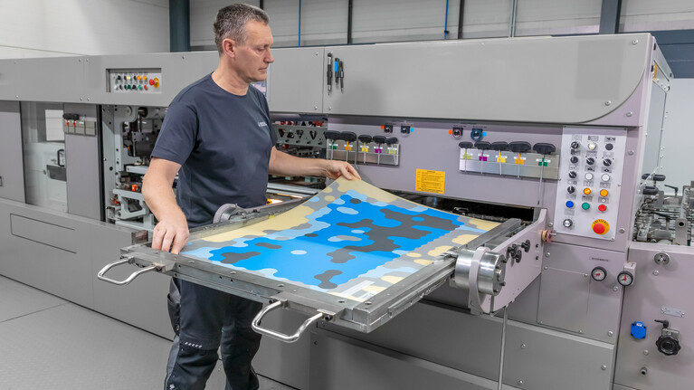 Saving of set-up time with digital zone levelling by the Marbach Group. Quick and easy to carry out. For machines in 102-106 format, 142-145 format and 76 format. | © Marbach Group