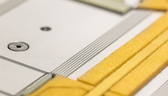 High-precision crease plates for perfect creasing results | Marbach Academy | © Marbach Group