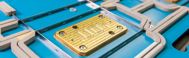 Paperboard cutting-die of the Marbach Academy with embossing die for die-cutting and embossing in one pass. | © Marbach Group