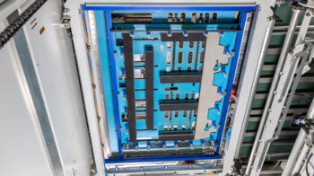 Underside of the universal sheet delivery in the blanking station | © Marbach Group