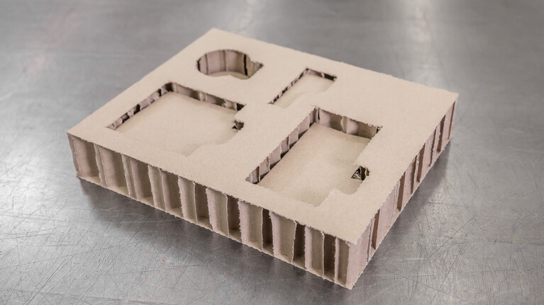 Mit Marbach-Werkzeug gestanzter Wabenkarton | © Marbach Group