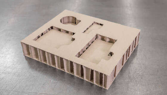 Die-cut honeycomb material | Marbach Group | © Marbach Group With Marbach tools die-cut honeycomb material | © Marbach Group