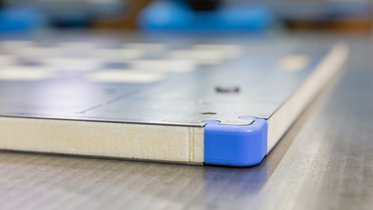 The duramar|eco dieboard is developed by Marbach. Completed with a cover plate and a base plate. For maximum stability when die-cutting packaging. | © Marbach Group