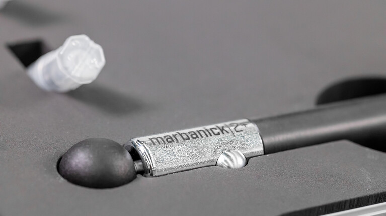 Detailed view of the handheld unit marbanick|2+ of the Marbach Group.  | © Marbach Group