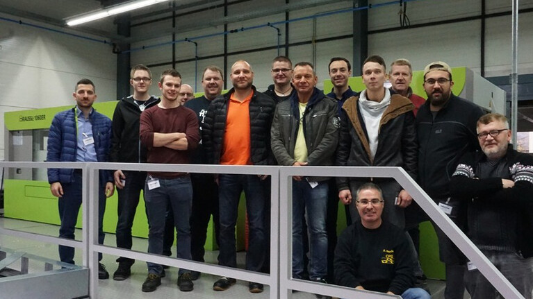 Marbach-Schulungszentrum. Papierzentrum Gernsbach zu Besuch. 