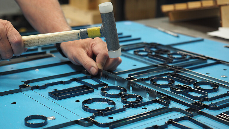Bemesserung einer Stanzform in der Fertigung von Marbach America in Michigan City | © Marbach Group