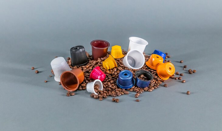 Kaffeekapseln herstellen | Thermoformwerkzeuge von Marbach | © Marbach Group Meta-Description: Mit den Thermoformwerkzeugen von Marbach können Sie viele Arten von Kaffeekapseln problemlos herstellen. Effizient und funktional. Jetzt informieren. | © Marbach Group