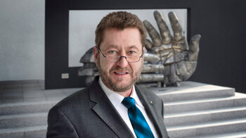 Peter Marbach Geschäftsführender Gesellschafter, CEO