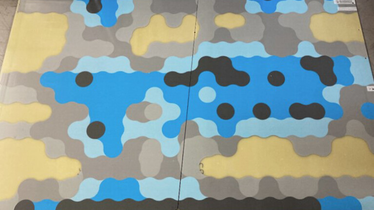 Digitaler Zonenausgleich DZL|plateXL für großformatige Wellpappe Stanzmaschinen. | © Marbach Group