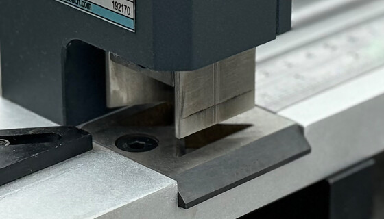 mcut|matrix: Handgerät zum Schneiden von Rillkanalzurichtungen von Marbach Die Supplies | © Marbach Group