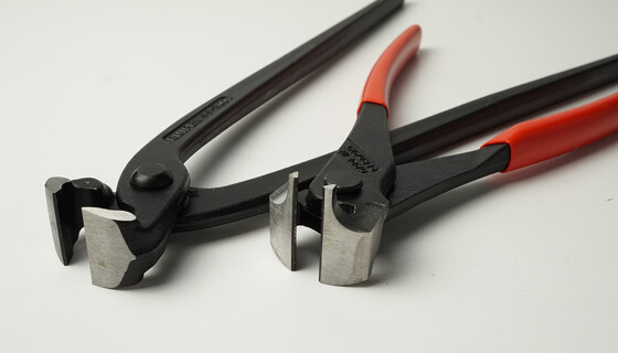 Montierzangen optimal für die  Bandstahlmontage geeignet | © Marbach Group