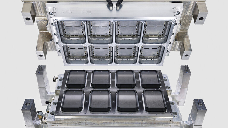 Thermoform Kippwerkzeuge von Marbach sind ideal für RDM 70K, M60 und KTR4 Maschinen