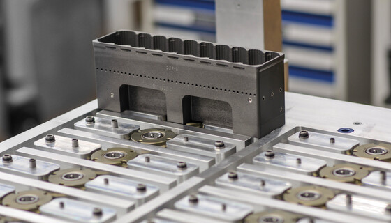 quick-change system Mafox 3 for forming bottoms for steel-rule Marbach thermoforming tools quick-change system Mafox 3 for forming bottoms for Marbach steel-rule thermoforming tools for a fast format change