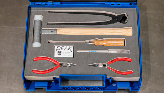 Die SR|TEC-Tool-Box von Marbach für schnelle und sichere Montage von Bandstahlwerkzeugen Die SR|TEC-Tool-Box von Marbach garantiert eine schnelle und sichere Montage von Bandstahlwerkzeugen